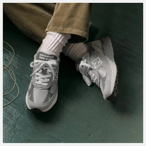 New Balance Made in USA 993 - Picture 8 of 9